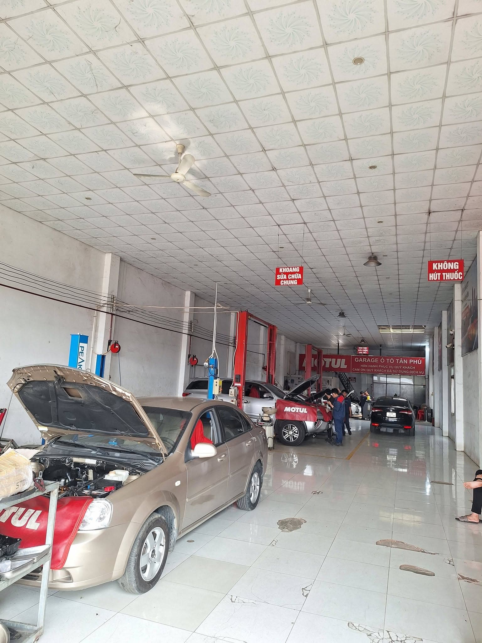 Công việc ngày thứ 4 . Bảo dưỡng và làm lạnh.